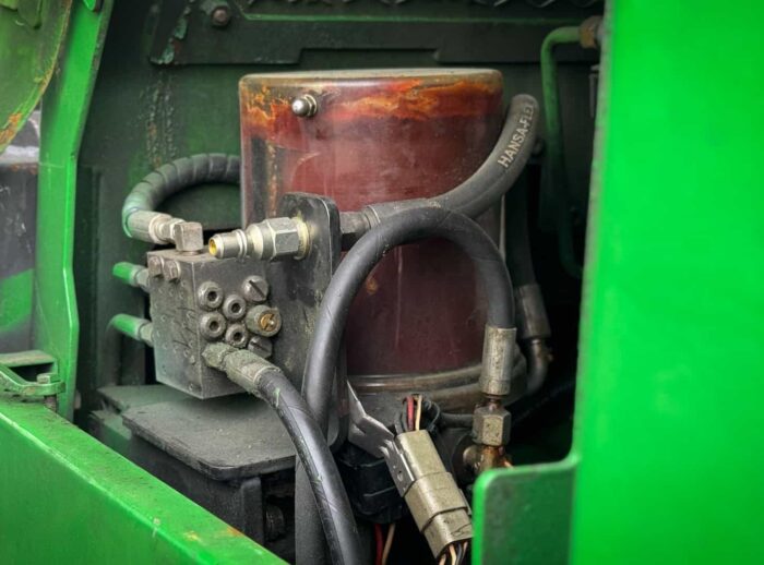 John Deere 1210E Centralne smarowanie John Deere 1210E Centralne smarowanie