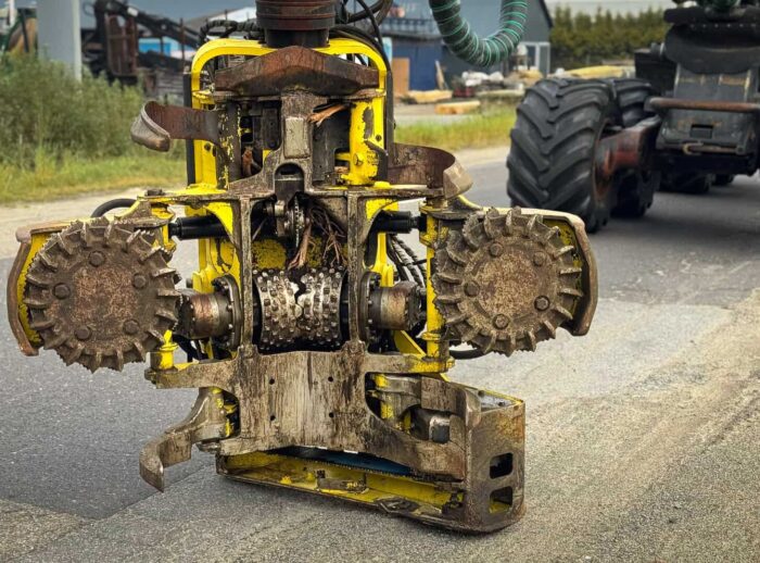 Harvester John Deere 1270G głowica H415 Harvester John Deere 1270G głowica H415