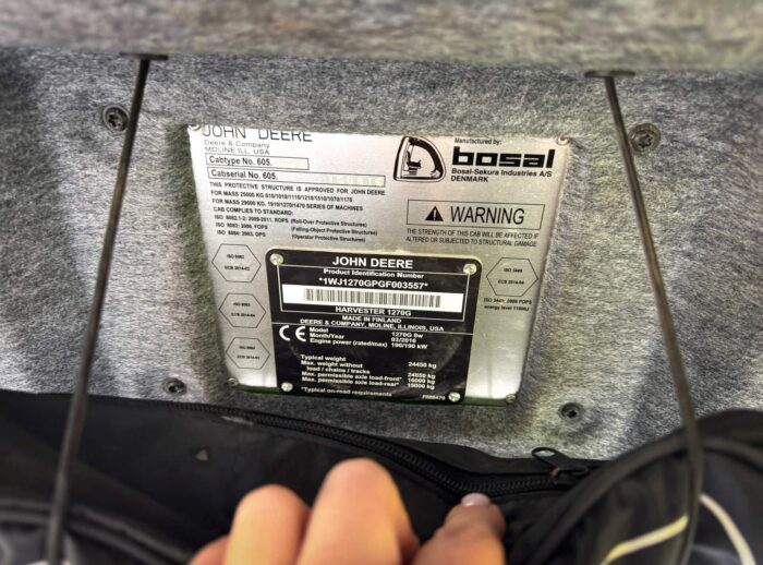 Harvester John Deere 1270G tabliczka z vin Harvester John Deere 1270G tabliczka z vin