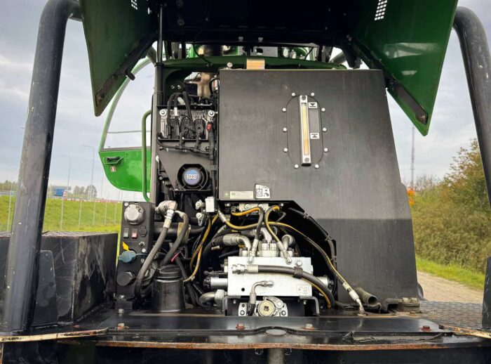 Harvester John Deere 1270G silnik Harvester John Deere 1270G silnik