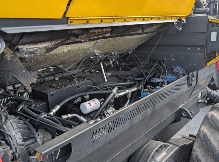 PONSSE ELK 8W 2013r. podniesiona kabina PONSSE ELK 8W 2013r. podniesiona kabina