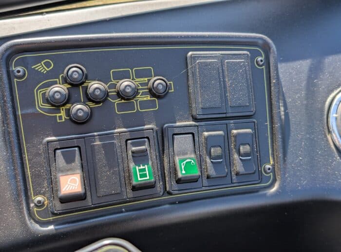 PONSSE BUFFALO 8W 2015r. kabina przyciski PONSSE BUFFALO 8W 2015r. kabina przyciski