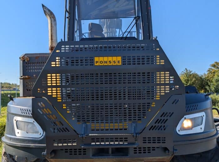 PONSSE BUFFALO 8W 2015r. oświetlenie PONSSE BUFFALO 8W 2015r. oświetlenie