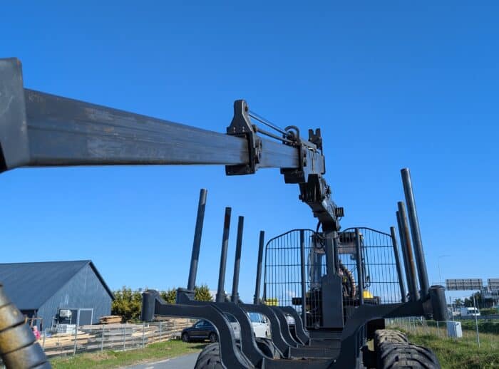 PONSSE BUFFALO 8W 2015r. żuraw PONSSE BUFFALO 8W 2015r. żuraw