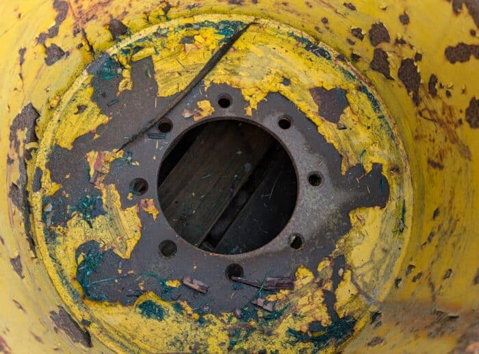 used rims 2 pcs. 700-26.5 forwarder harvester używane felgi 2 szt. 700-26,5 forwarder harwester