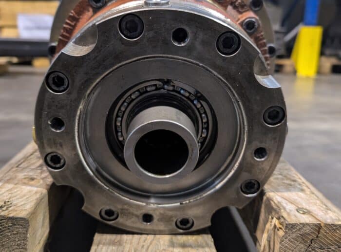 Regenerowana przekładnia obrotu żurawia z haulcem PONSSE Regenerowana przekładnia obrotu żurawia z haulcem PONSSE