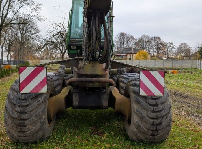 Erntemaschine John Deere 1270D 2007. Harvester John Deere 1270D 2007r.