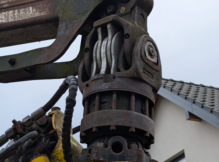 Erntemaschine John Deere 1270D 2007. Harvester John Deere 1270D 2007r.