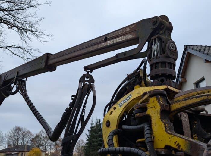 Harvester John Deere 1270D 2007 Kran Harvester John Deere 1270D 2007r. żuraw