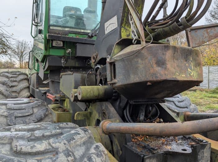 Harvester John Deere 1270D 2007 Kranbasis Harvester John Deere 1270D 2007r. podstawa żurawia