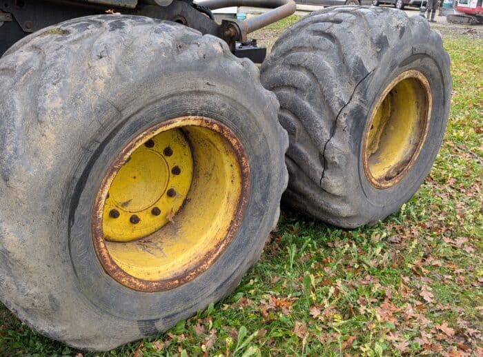 Harvester John Deere 1270D 2007 Räder Harvester John Deere 1270D 2007r. koła