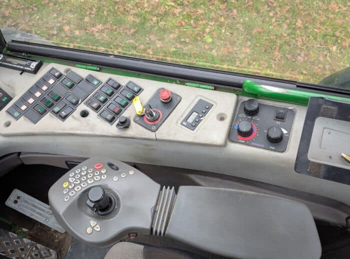 Erntemaschine John Deere 1270D 2007 Fahrerhaus Harvester John Deere 1270D 2007r. kabina