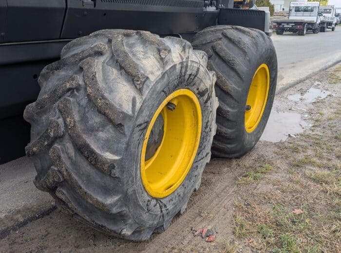 Forwarder PONSSE Wisent 2010 r. K70+M opony Forwarder PONSSE Wisent 2010 r. K70+M opony