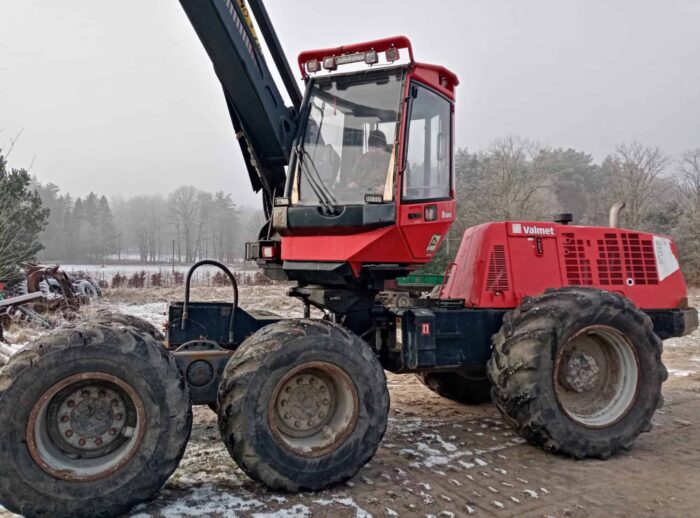 Harwester Valmet 911.4 2010r. Harwester Valmet 911.4 2010r.