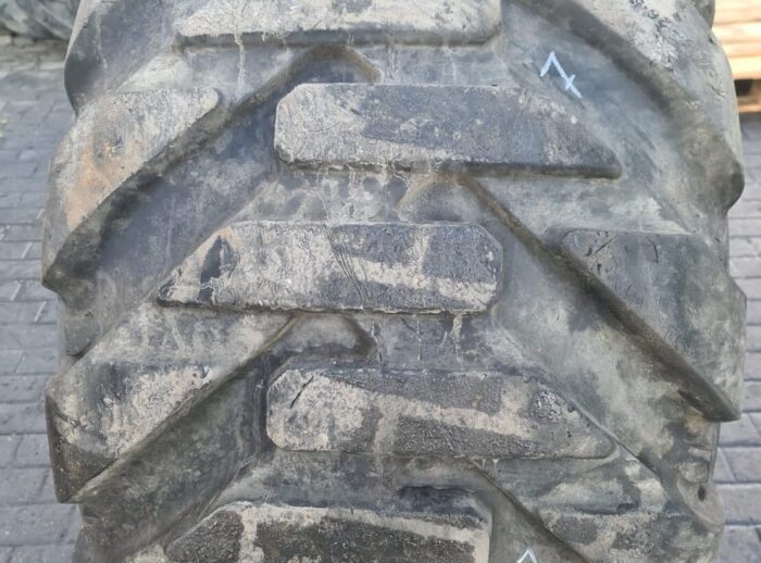 Used Alliance Forestar III 710/45-26.5 tyres Używane opony Alliance Forestar III 710/45-26.5