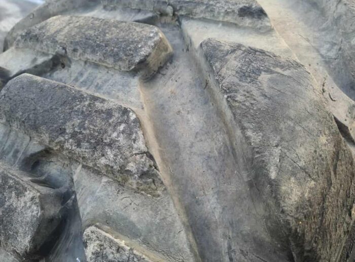 Used Alliance Forestar III 710/45-26.5 tyres Używane opony Alliance Forestar III 710/45-26.5