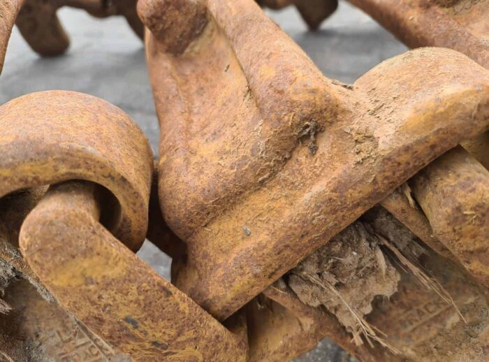 chenilles d'occasion pour porteurs forestiers używane gąsienice forwarder harwester