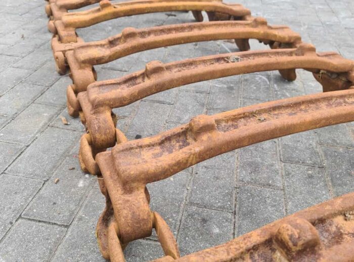 chenilles d'occasion pour porteurs forestiers używane gąsienice forwarder harwester