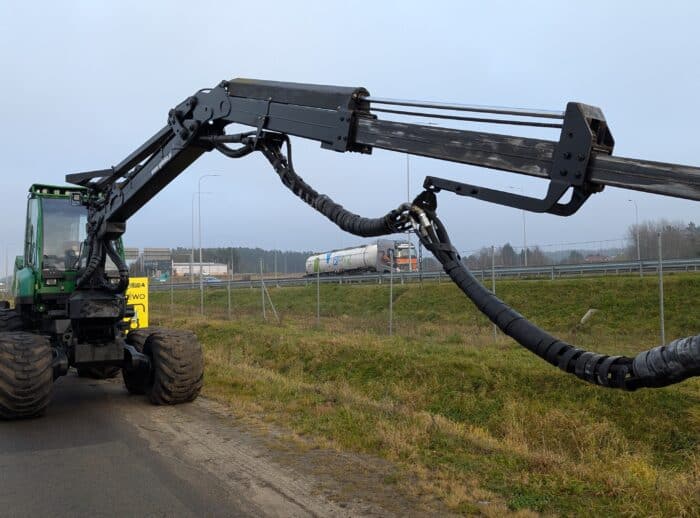 Harwester John Deere 1070D 2006r. Harwester John Deere 1070D 2006r.