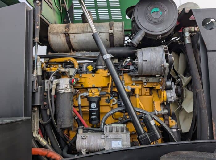 Harwester John Deere 1070D 2006r. silnik Harwester John Deere 1070D 2006r. silnik