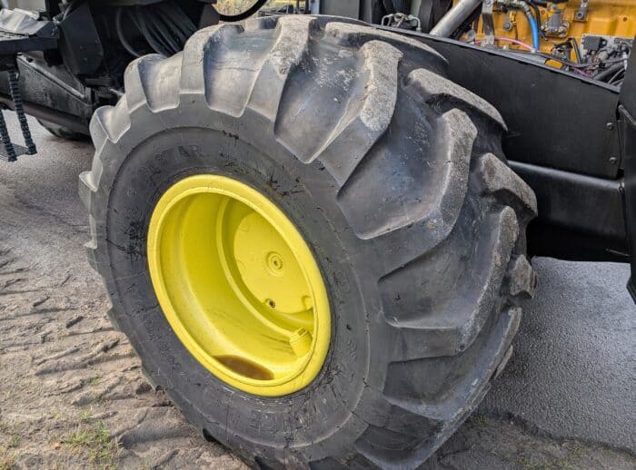 Harwester John Deere 1070D 2006r. Harwester John Deere 1070D 2006r.