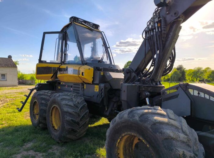 PONSSE FOX Harvester 2010 H5 head forestry machine Harwester PONSSE FOX 2010r. głowica H5 maszyna leśna