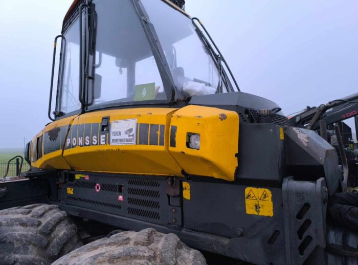 PONSSE FOX Harvester 2010 H5 head forestry machine Harwester PONSSE FOX 2010r. głowica H5 maszyna leśna
