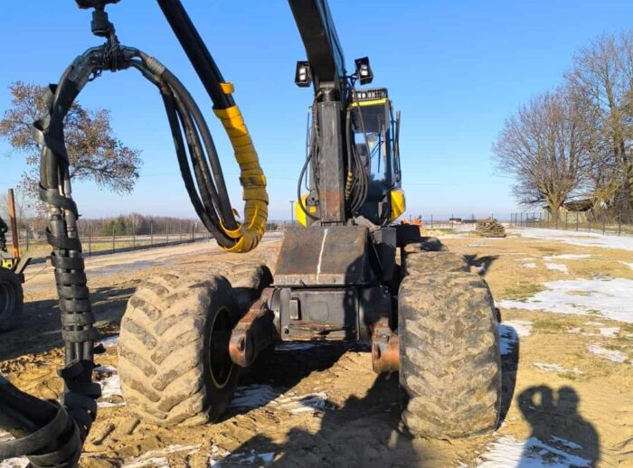 PONSSE FOX Harvester 2010 H5 head forestry machine Harwester PONSSE FOX 2010r. głowica H5 maszyna leśna