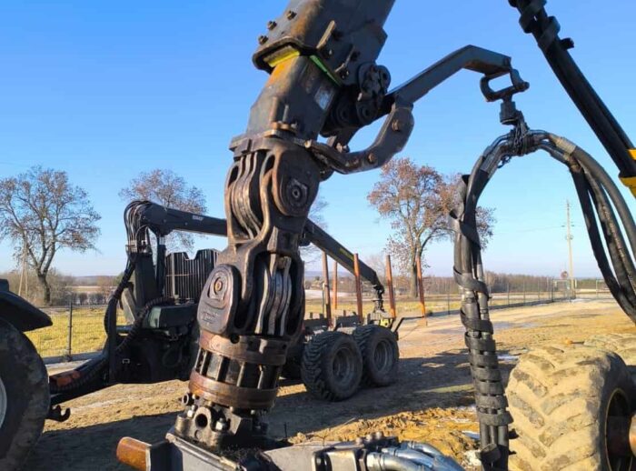 PONSSE FOX Harvester 2010 H5 head forestry machine Harwester PONSSE FOX 2010r. głowica H5 maszyna leśna