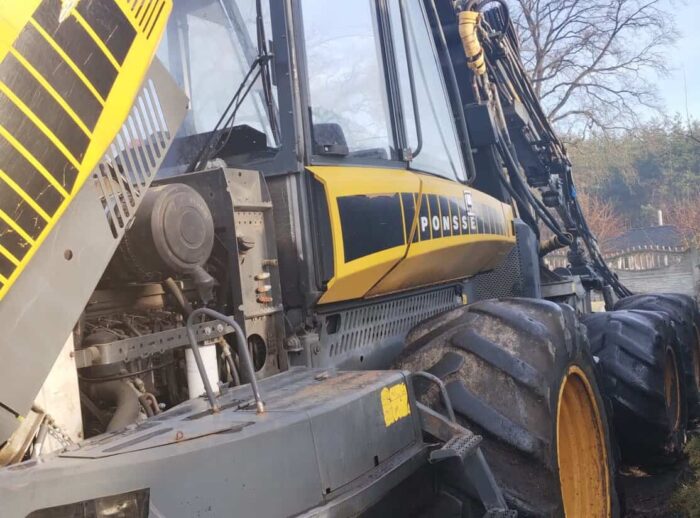 Harwester PONSSE Ergo 2005r. głowica H73 maszyna leśna Harwester PONSSE Ergo 2005r. głowica H73 maszyna leśna