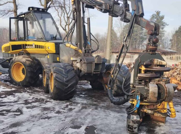 Harwester PONSSE Ergo 2005r. głowica H73 maszyna leśna Harwester PONSSE Ergo 2005r. głowica H73 maszyna leśna