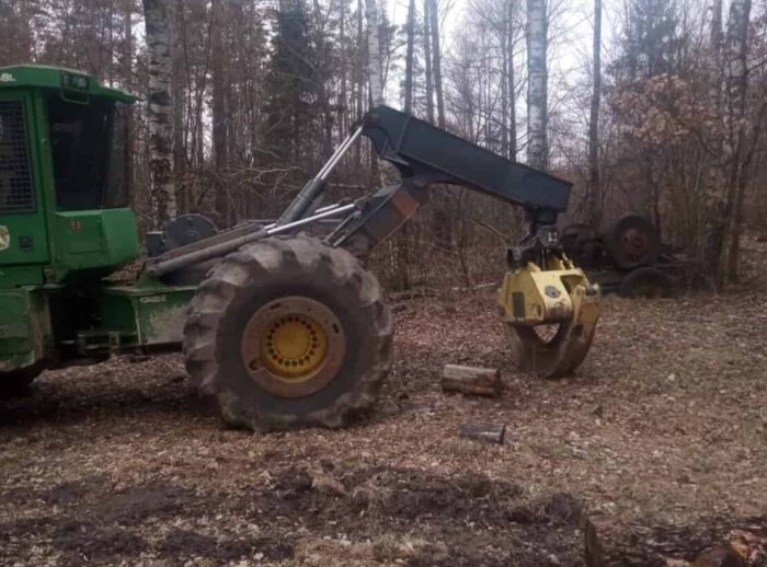 Skidder john Deere 648L 2016r. maszyna leśna Skidder john Deere 648L 2016r. maszyna leśna
