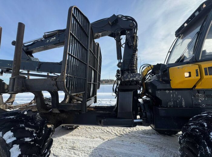 Forwarder PONSSE Buffalo 2009r. żuraw K90+ Forwarder PONSSE Buffalo 2009r. żuraw K90+